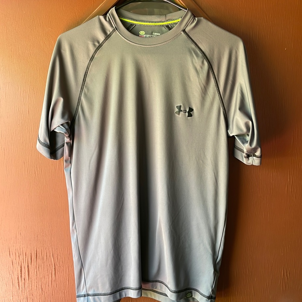 Under Armour Dry-fit tshirt